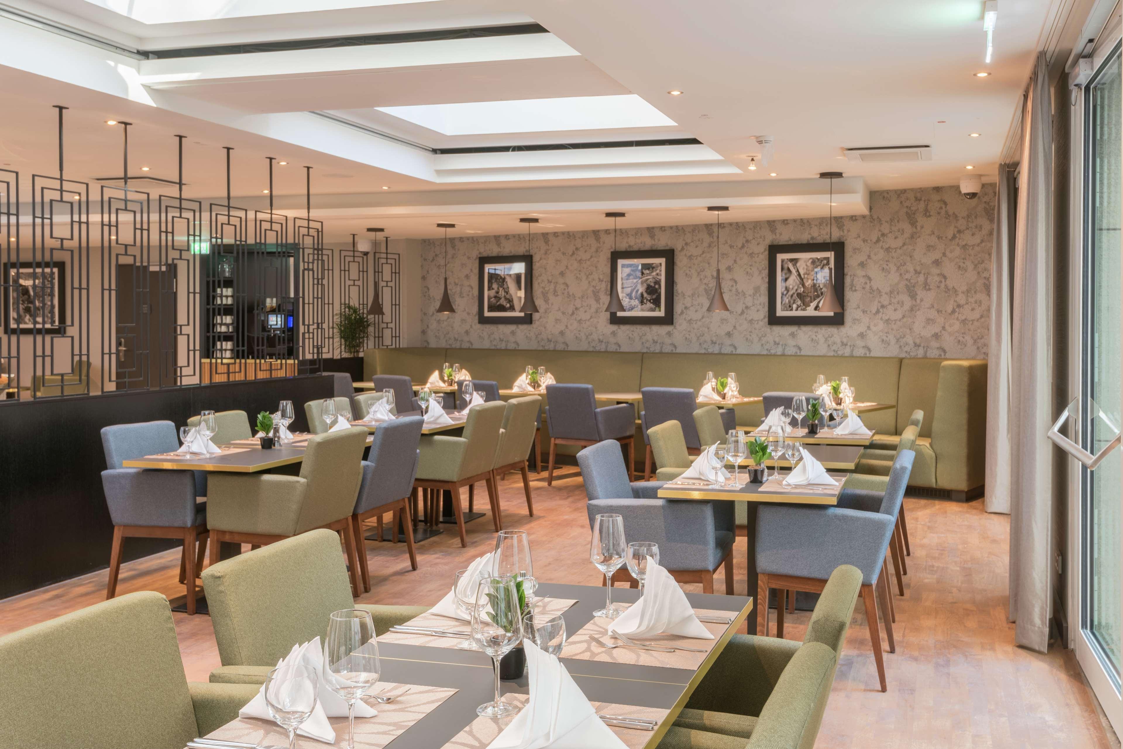 Hilton Garden Inn Frankfurt City Centre Frankfurt am Main Bagian luar foto