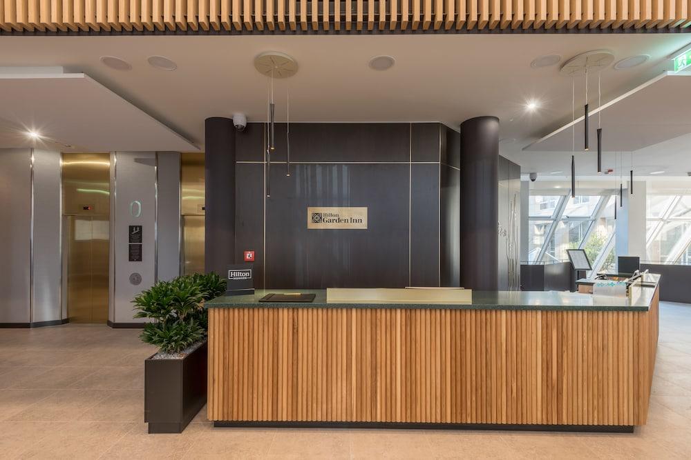 Hilton Garden Inn Frankfurt City Centre Frankfurt am Main Bagian luar foto
